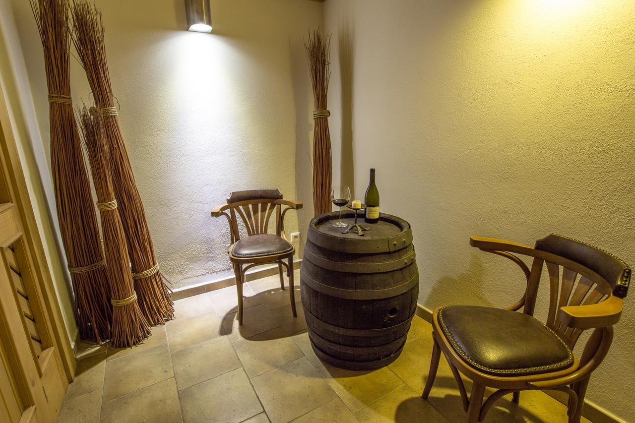 Hotel Pod Vezi Strážnice Eksteriør bilde