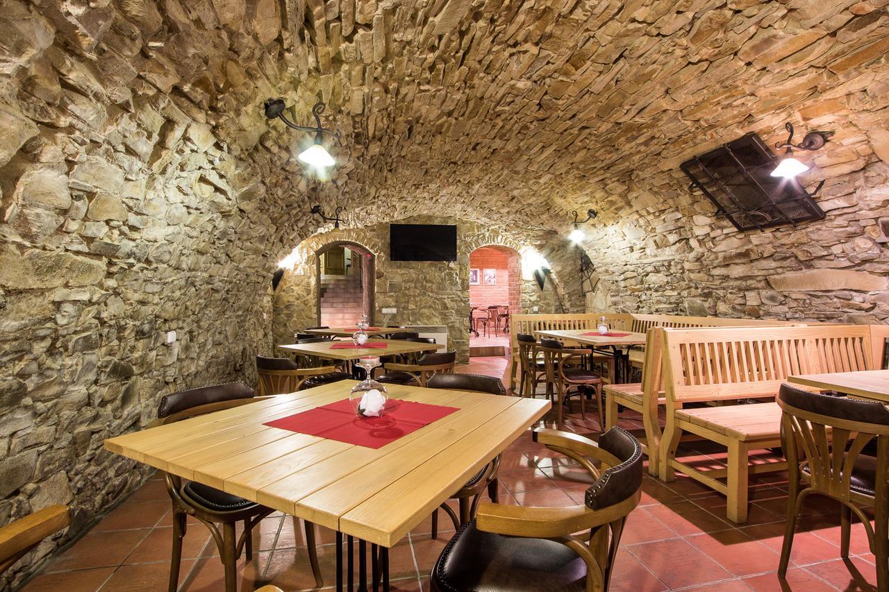 Hotel Pod Vezi Strážnice Eksteriør bilde
